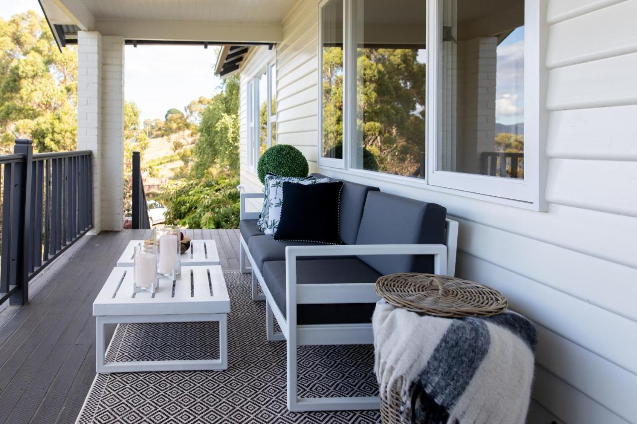 Woodland Bay Retreat-Hot Tub,Sauna And Bayview Hamptons Retreat Lymington Exterior foto